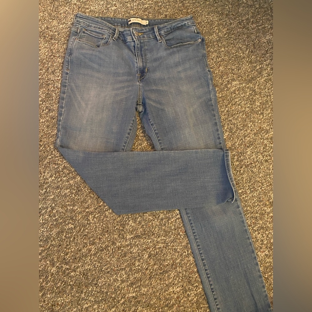 Ladies Levi’s Mid Rise Skinny Classic Blue Denim Jeans